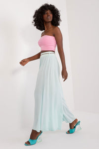 Women trousers model 196768