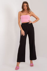 Women trousers model 196926