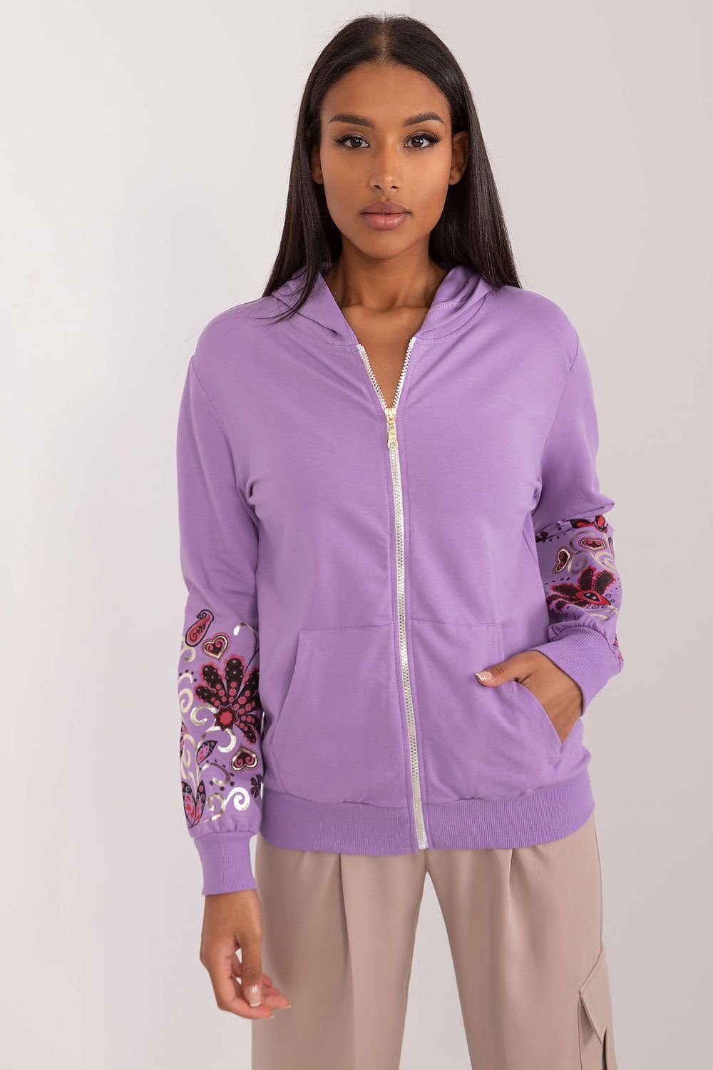 Sweatshirt model 197078