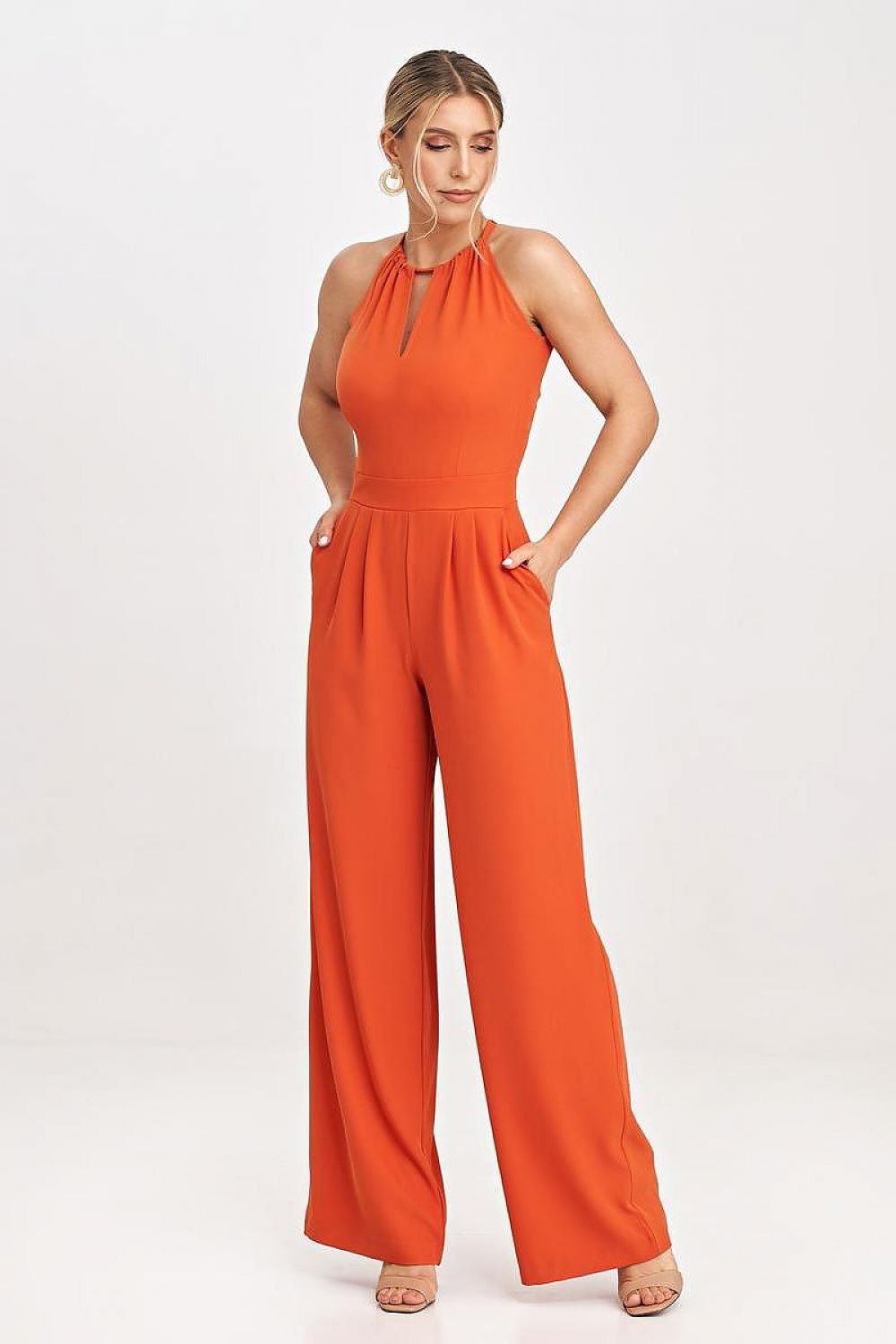 Suit model 197230