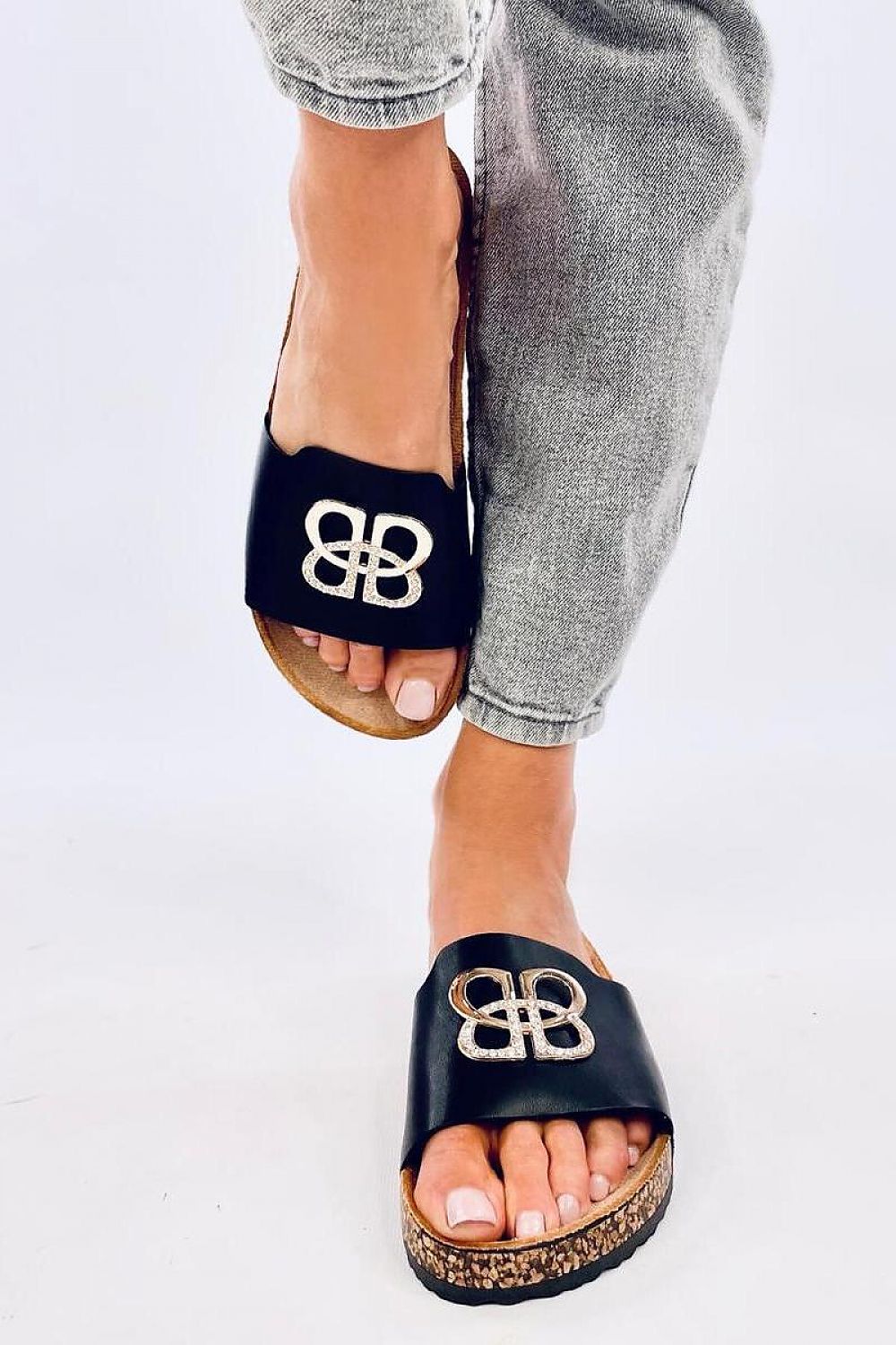 Flip-flops model 197267