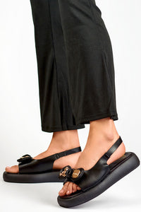 Sandals model 197976