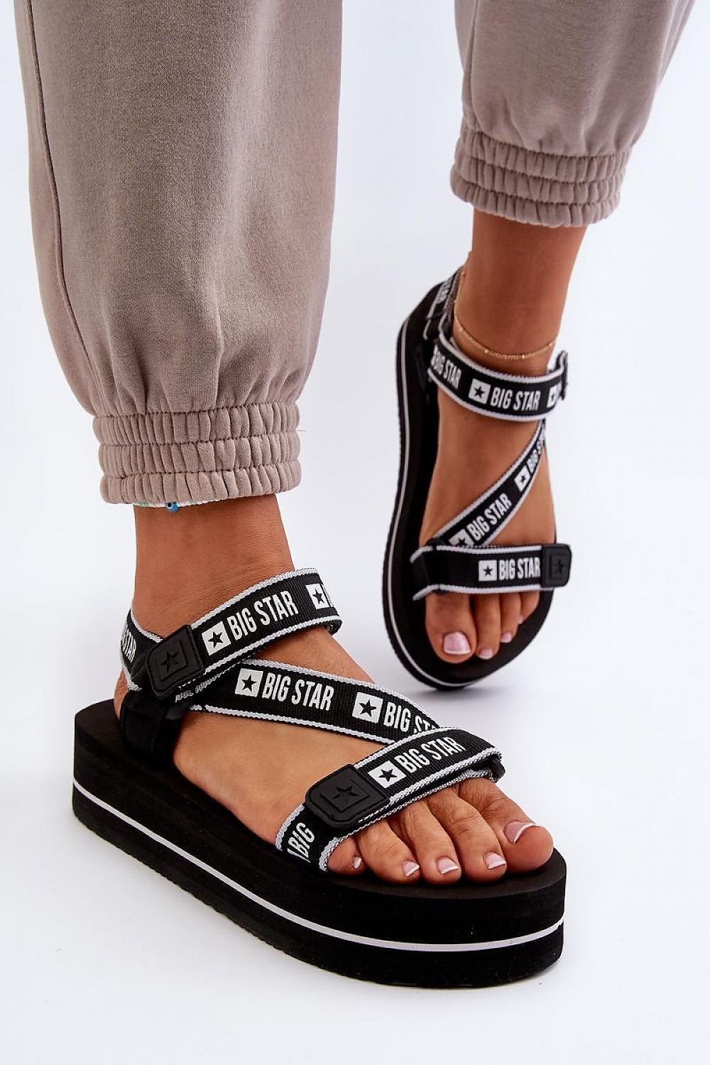 Sandals model 198196