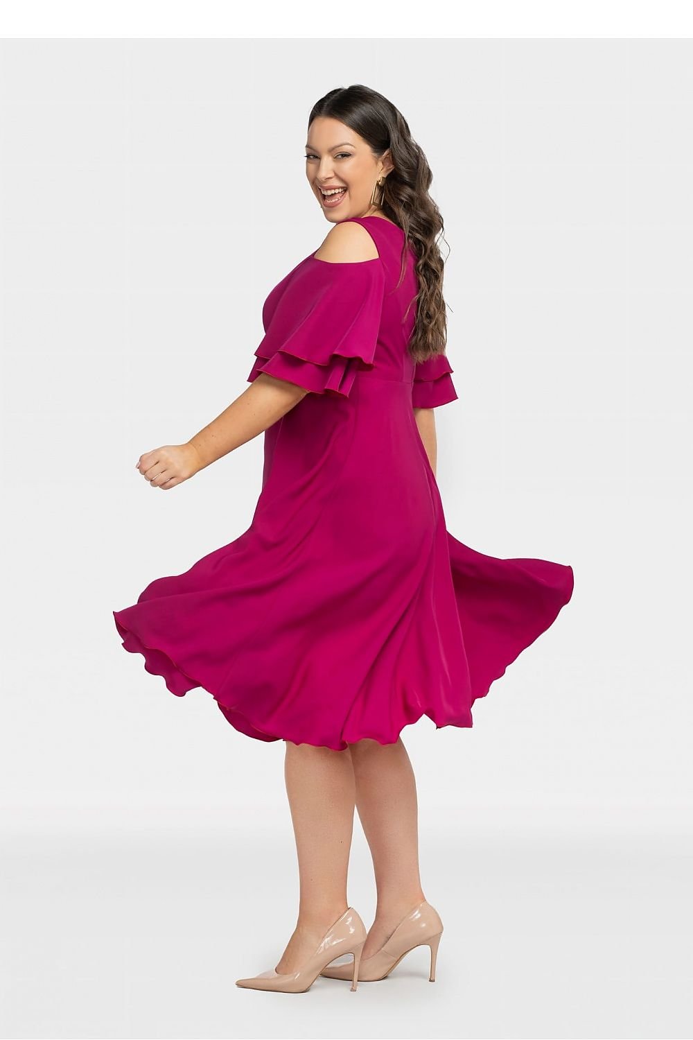 Plus size dress model 198330
