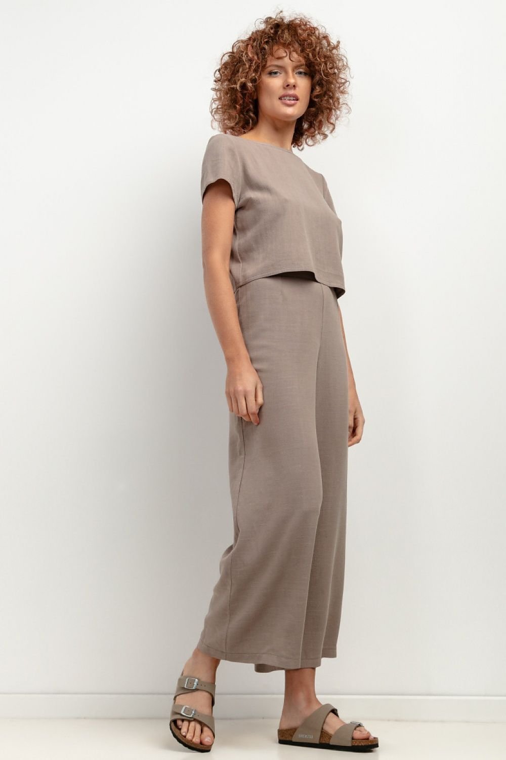 Women trousers model 198547