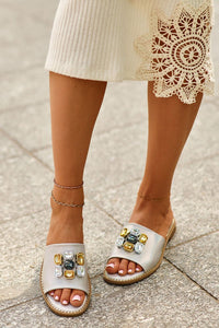 Flip-flops model 198613