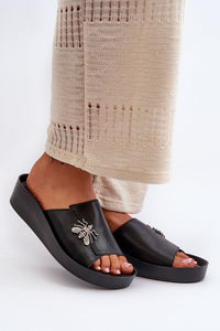 Flip-flops model 198621