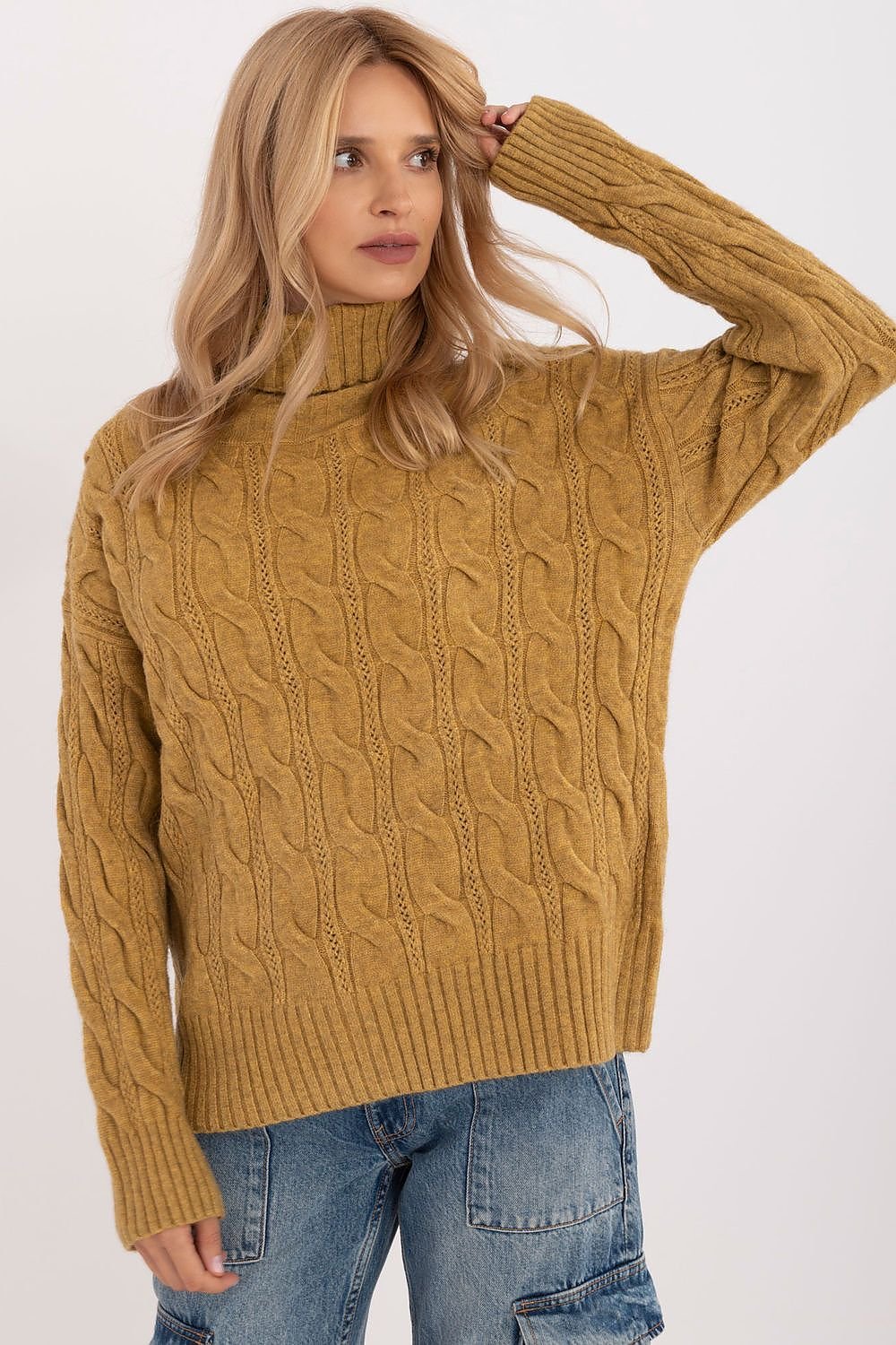 Turtleneck model 199525