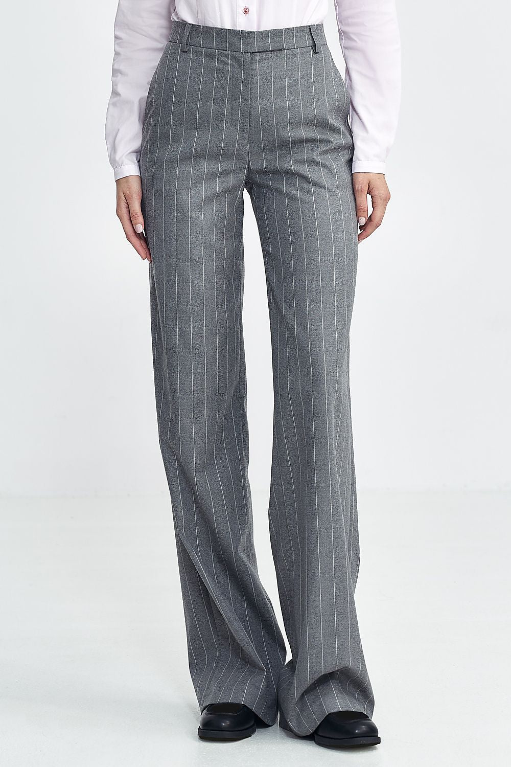 Trousers model 199716