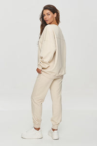 Sweatshirt model 200125