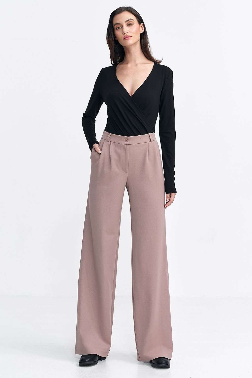 Trousers model 200388