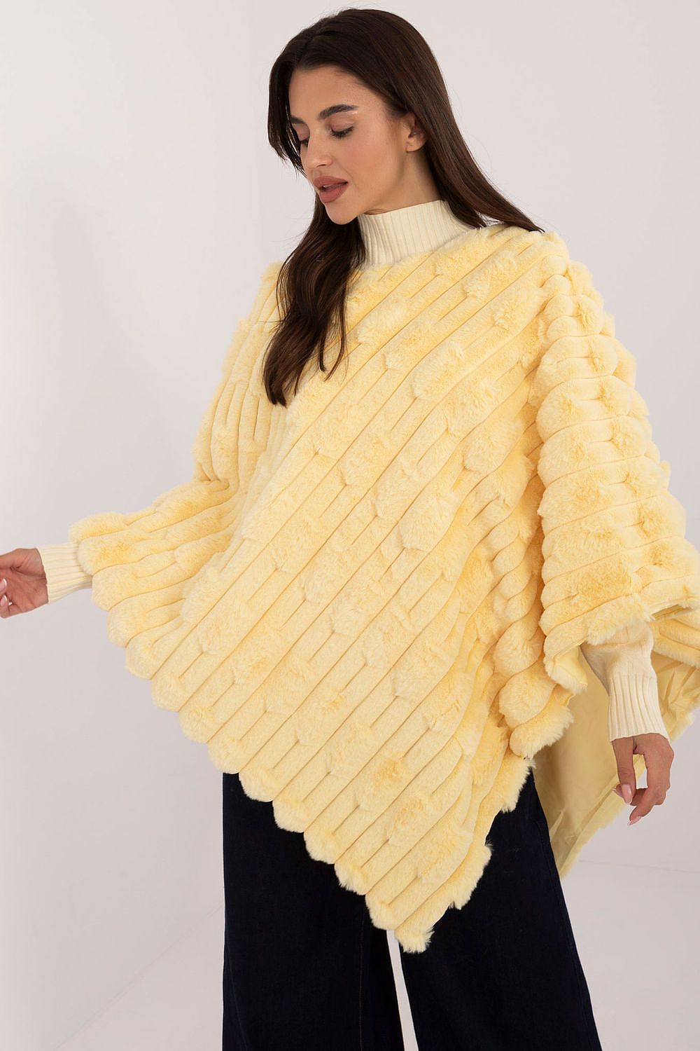 Poncho model 200534