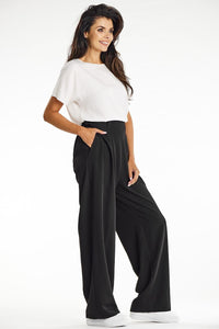 Women trousers model 200573