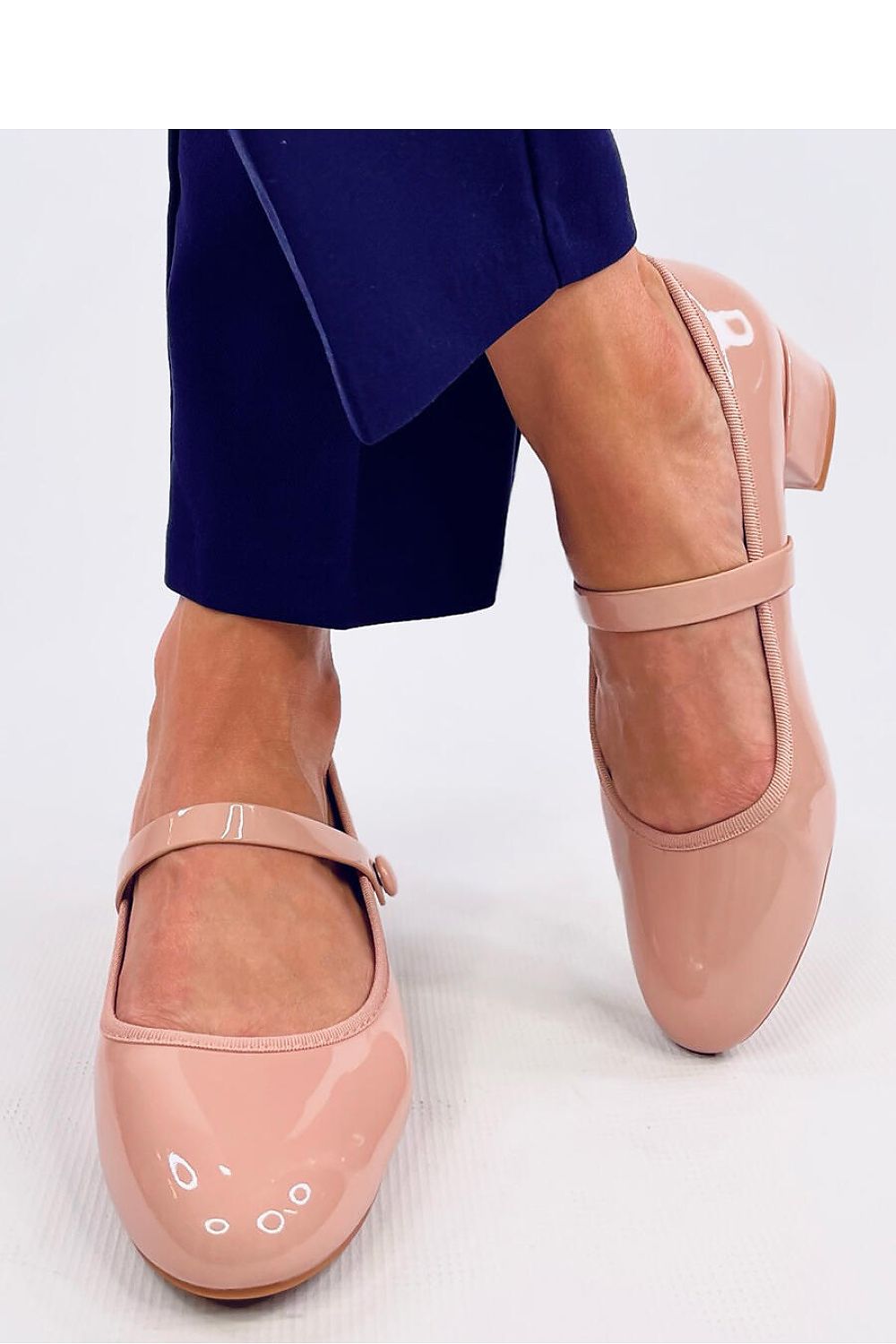 Heel pumps model 200666