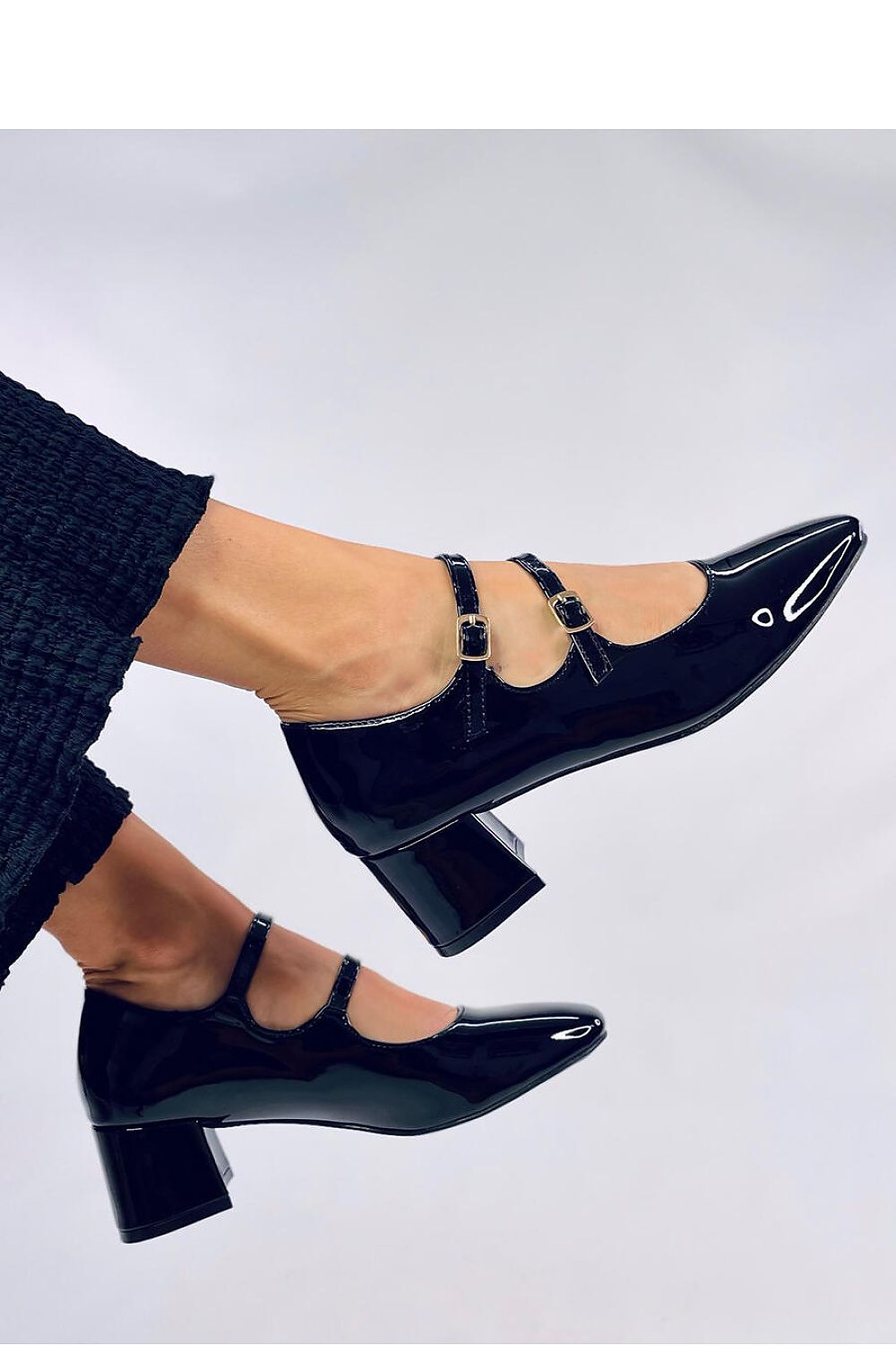 Heel pumps model 200675