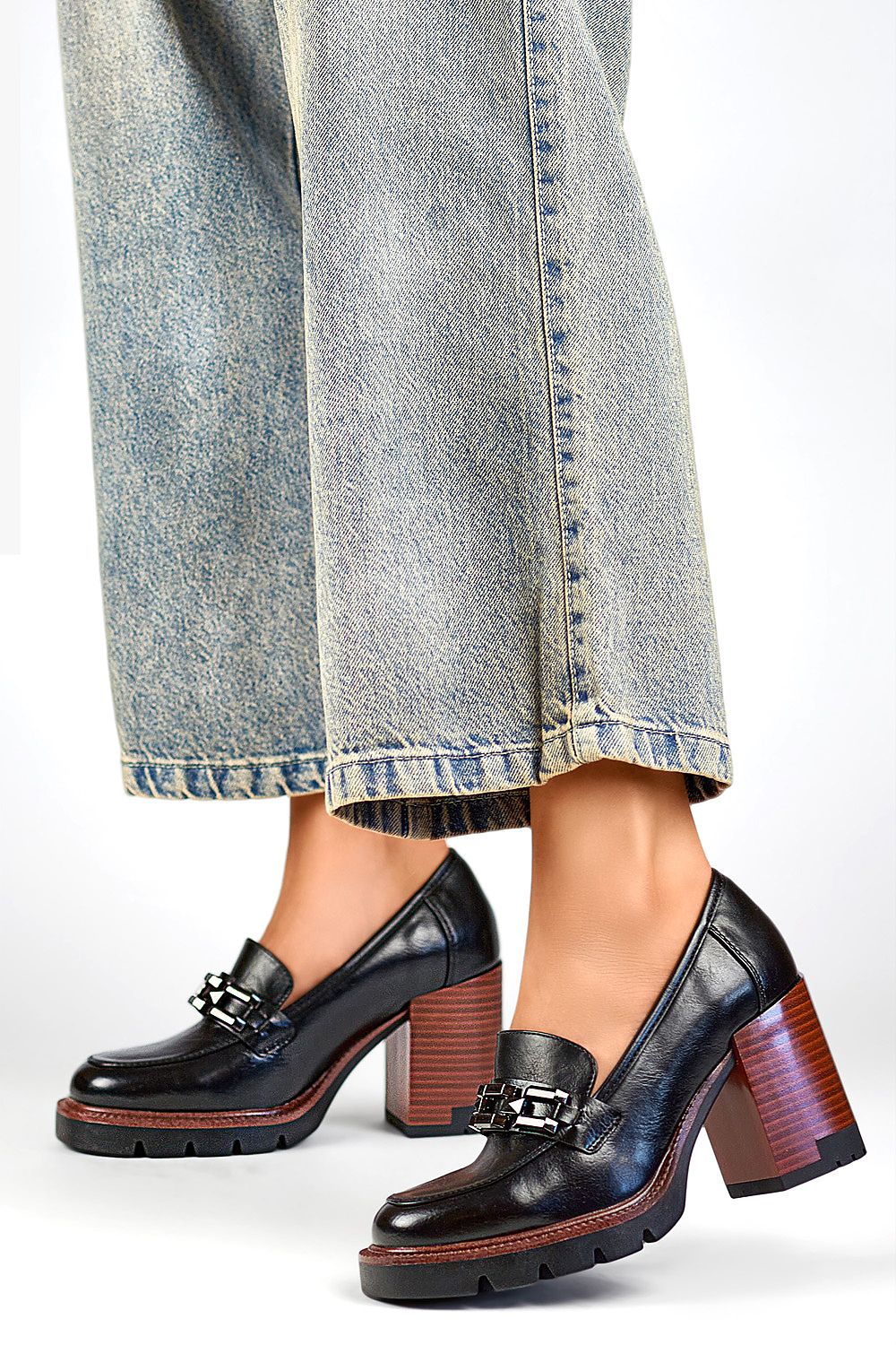 Block heel pumps model 200872