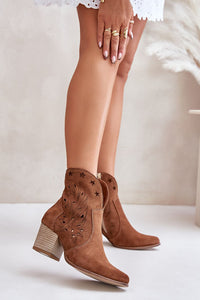 Heel boots model 201230