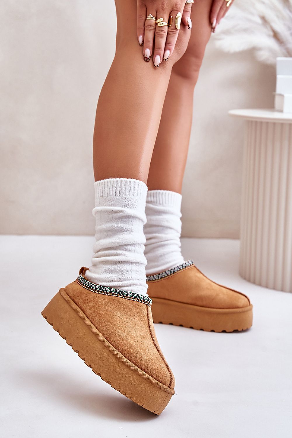 Slippers model 201247