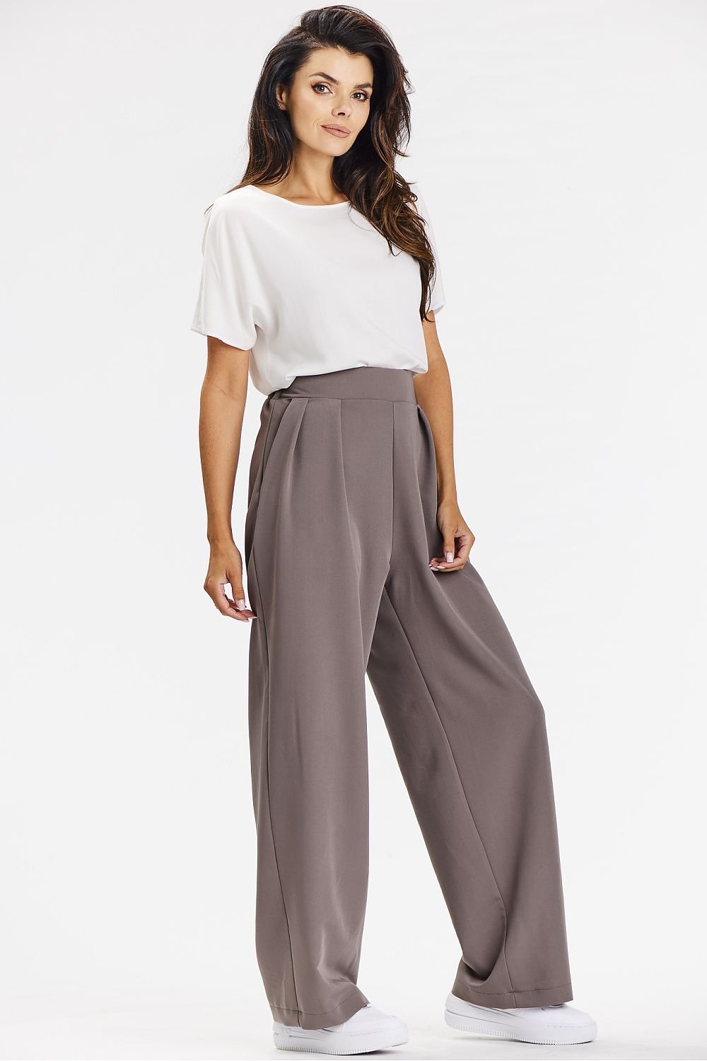 Women trousers model 201252