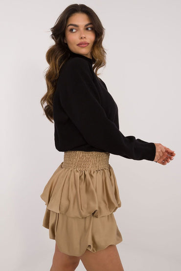 Short skirt model 201293