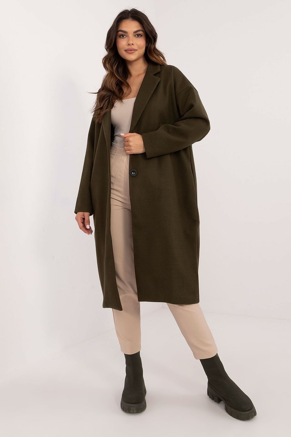 Coat model 201357