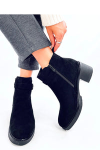 Heel boots model 201397