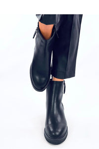 Heel boots model 201399