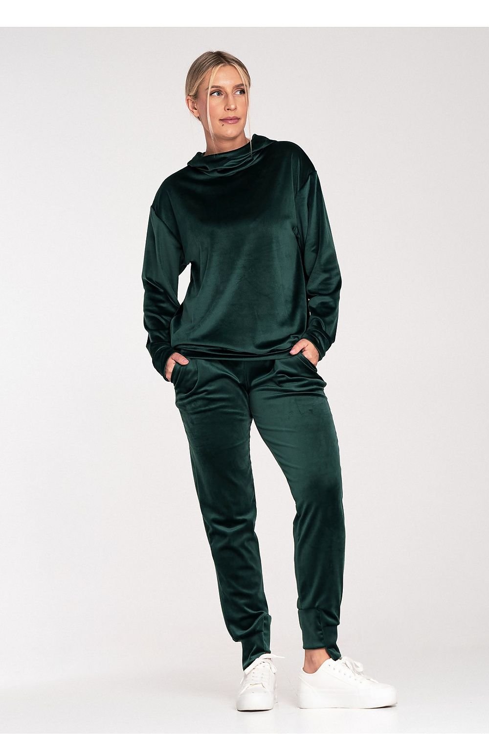 Tracksuit trousers model 201501