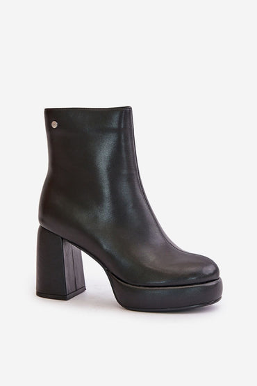 Heel boots model 201535