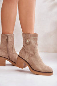 Heel boots model 201540