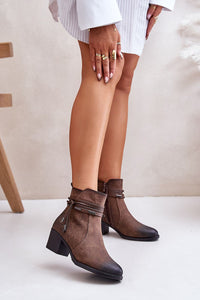 Heel boots model 201545