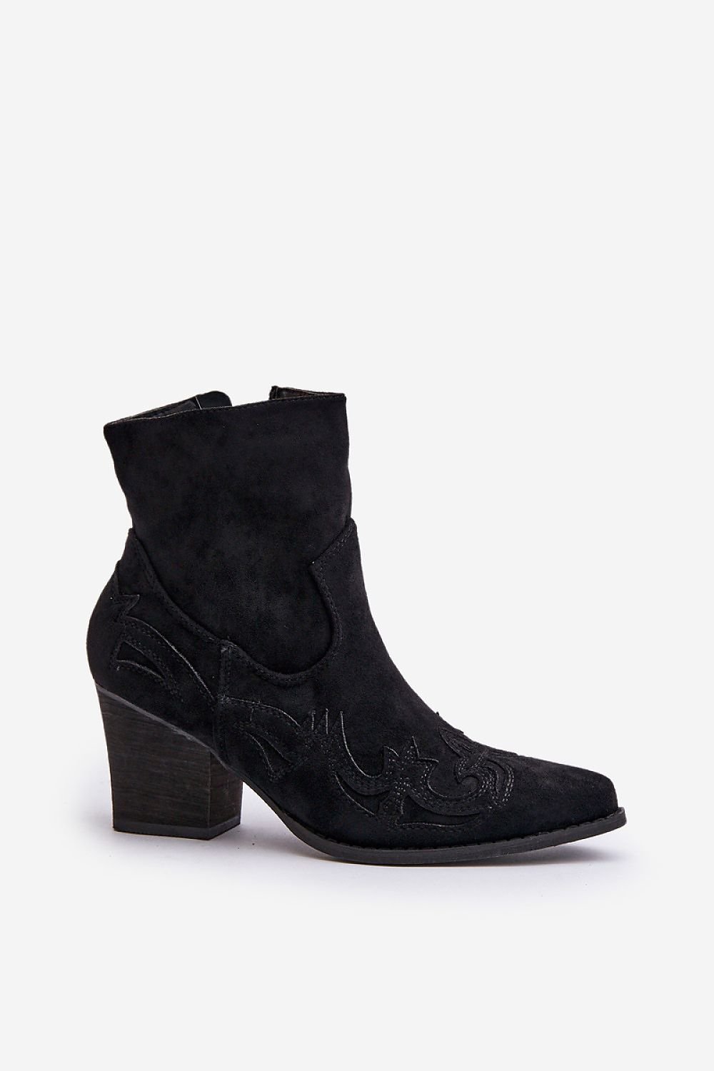 Heel boots model 201548