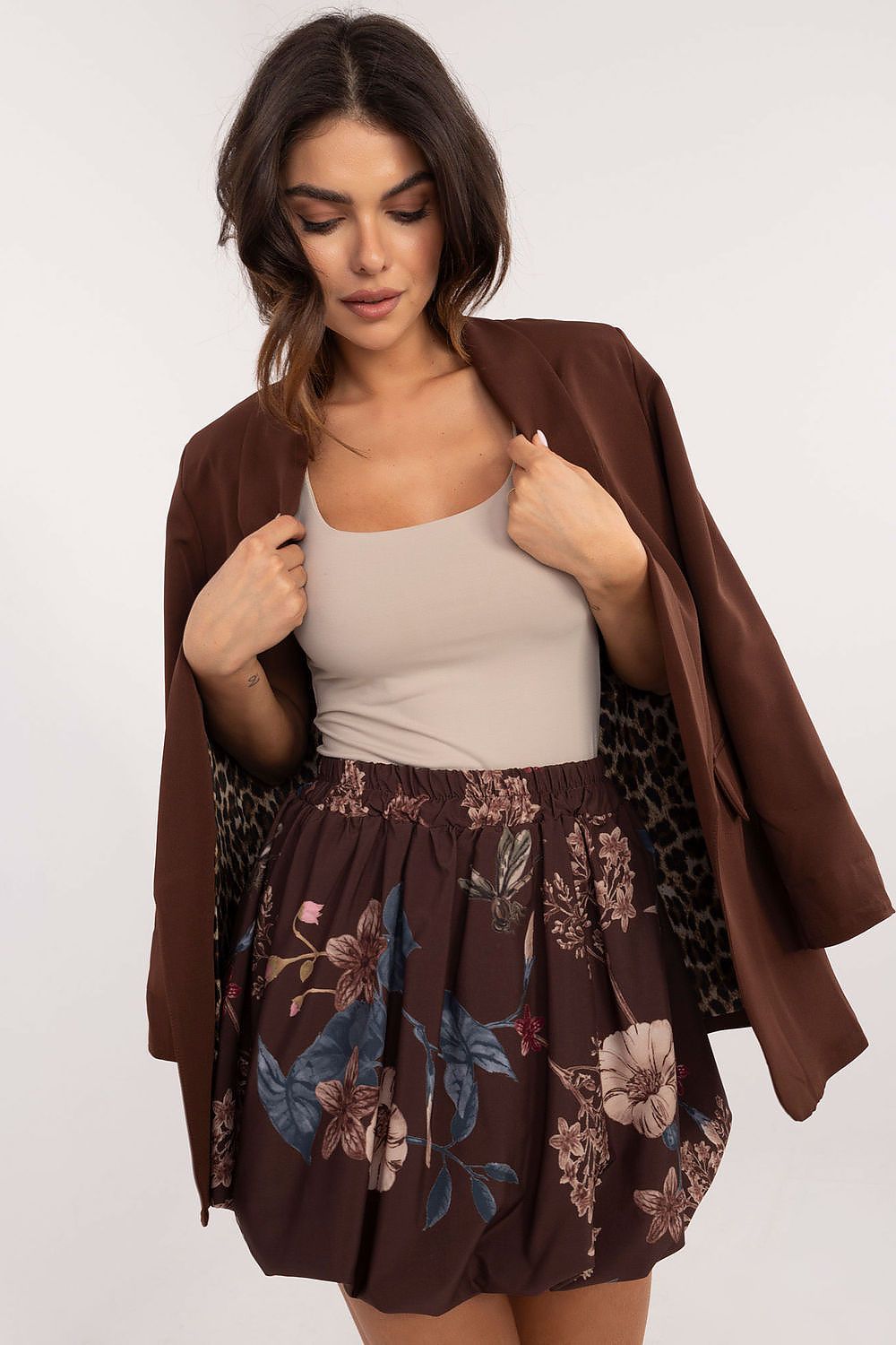 Short skirt model 201764