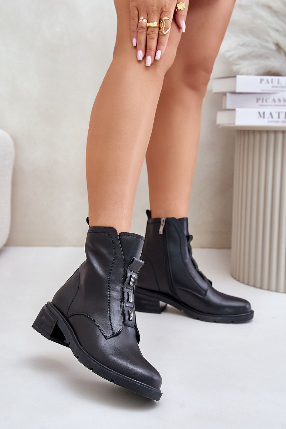 Boots model 202058