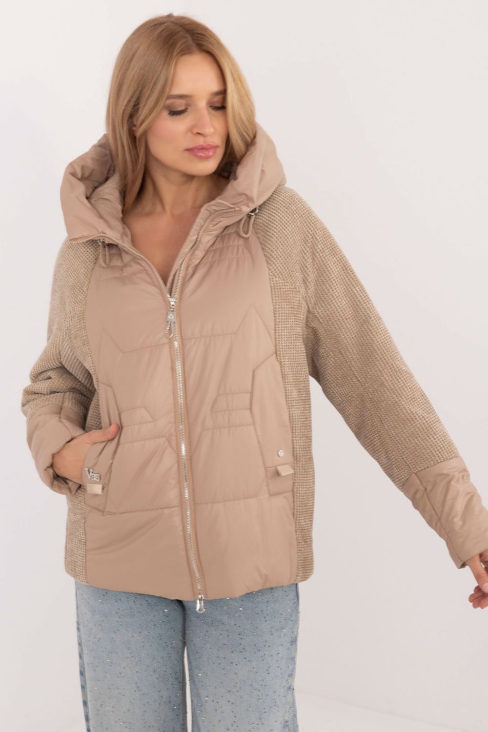 Jacket model 202246