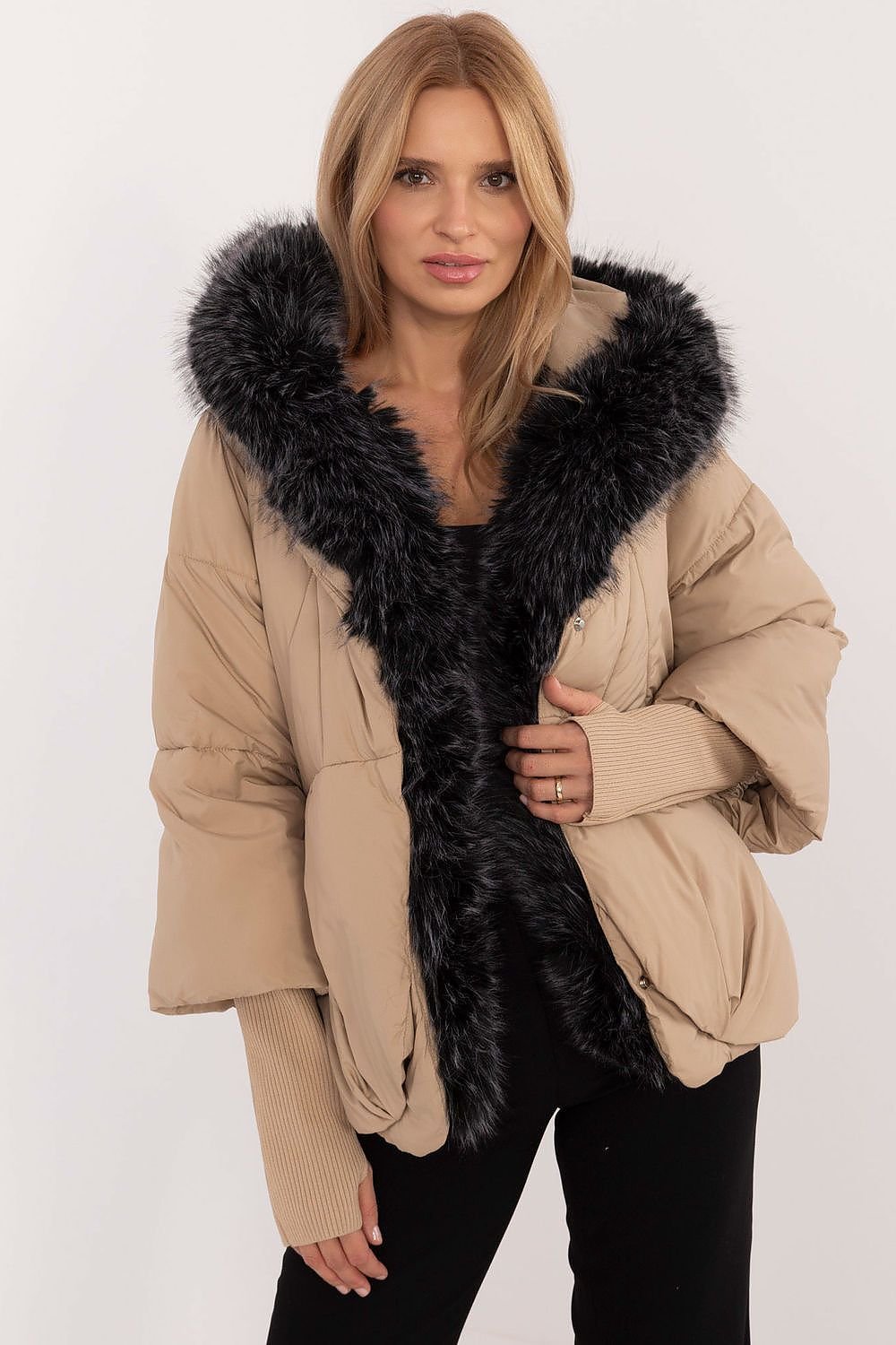 Jacket model 202247