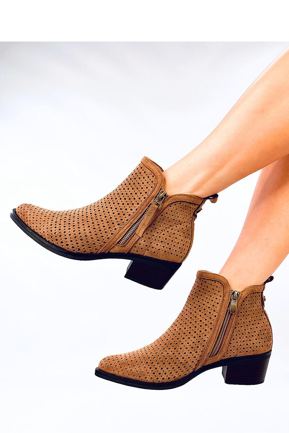Heel boots model 202357