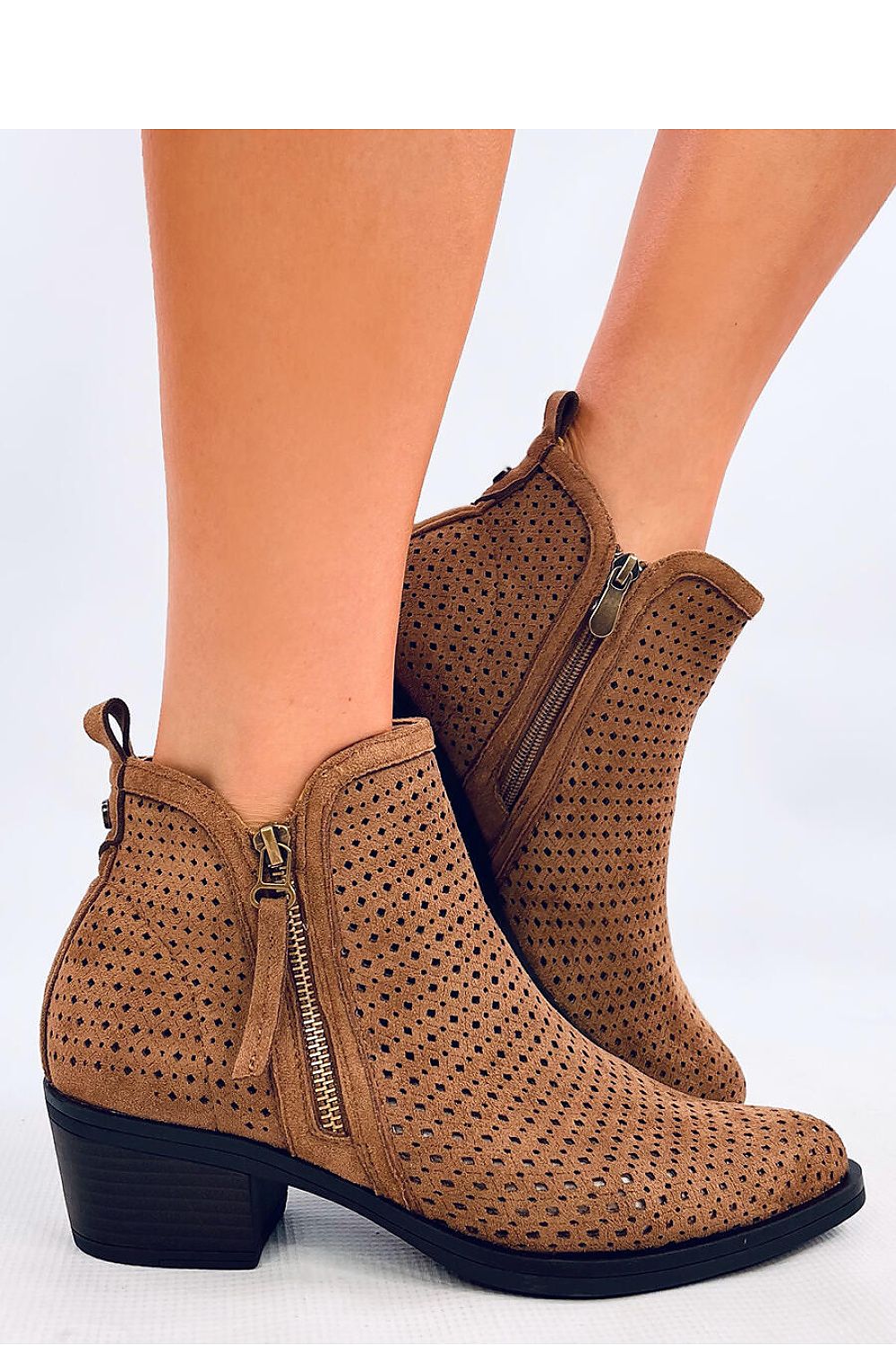 Heel boots model 202357