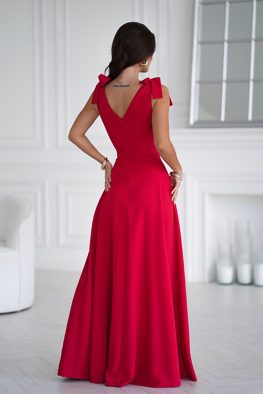 Long dress model 202371