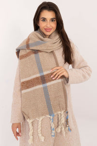 Shawl model 202573