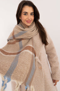 Shawl model 202573