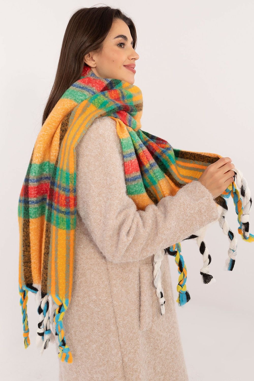 Shawl model 202579