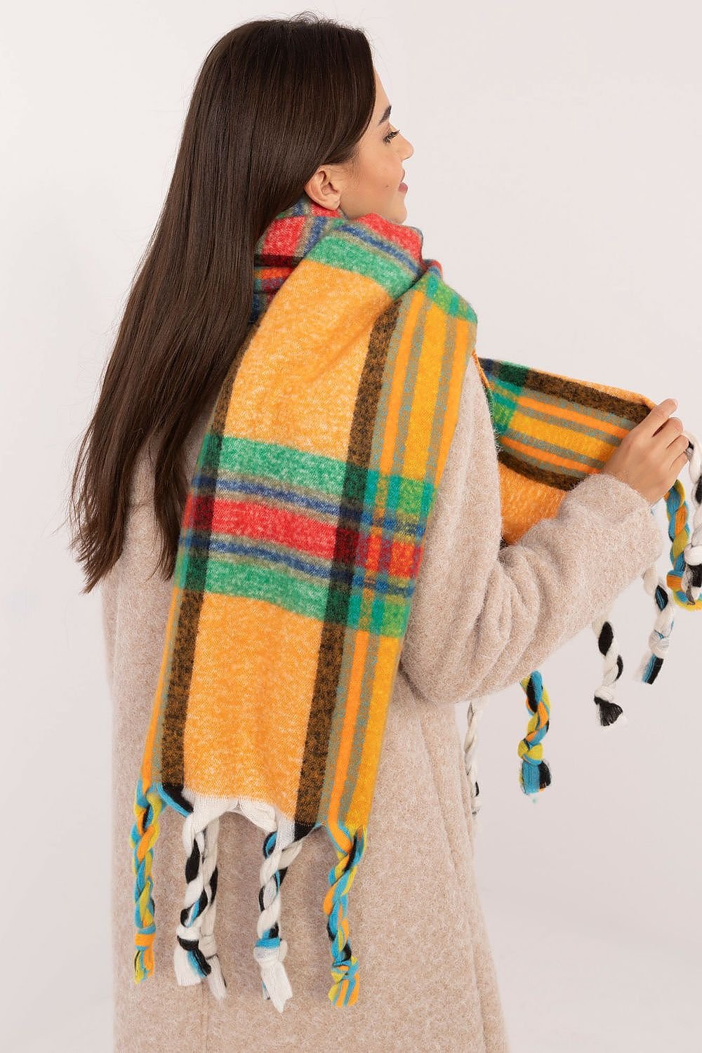 Shawl model 202579