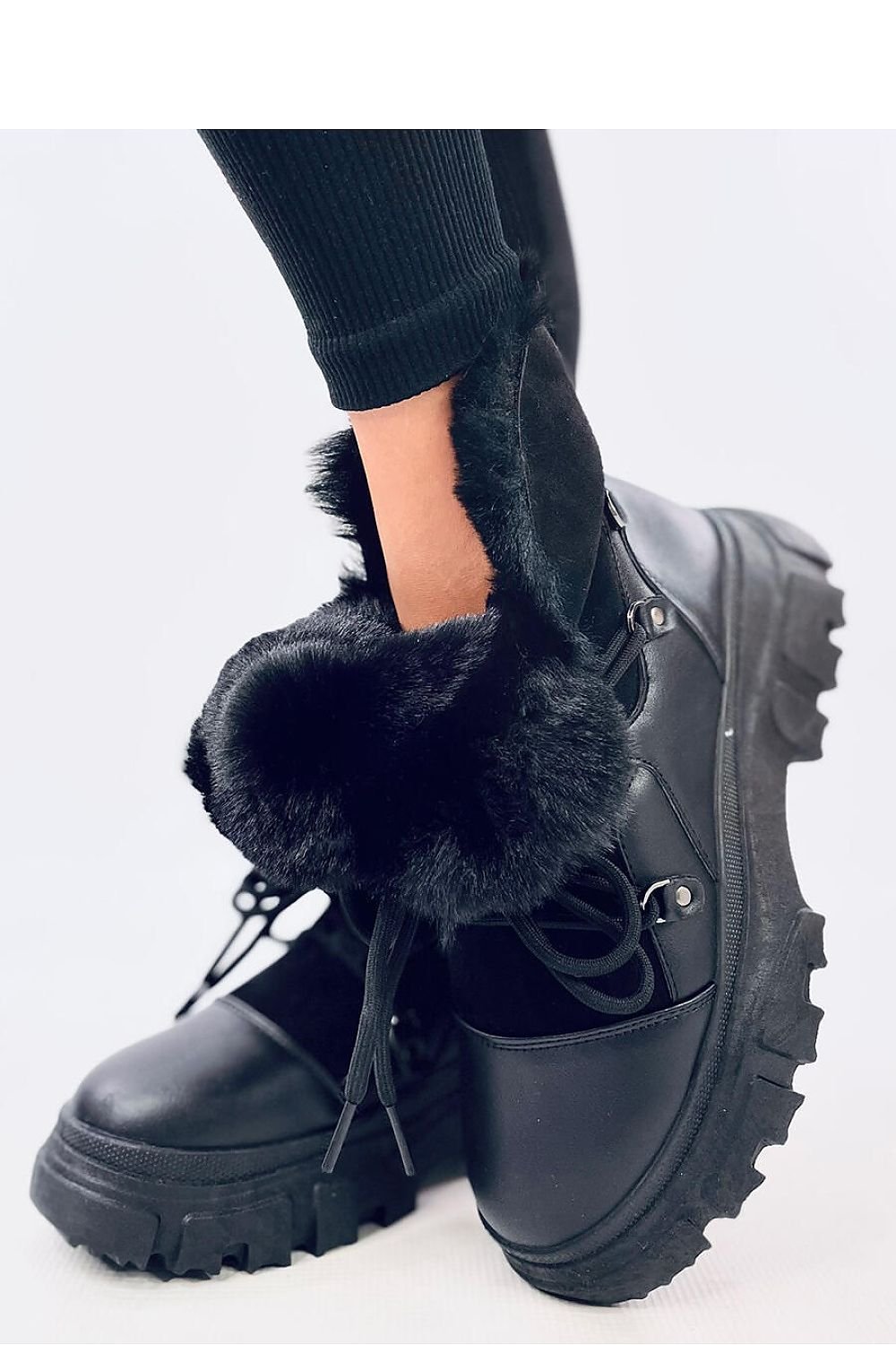 Snow boots model 202586