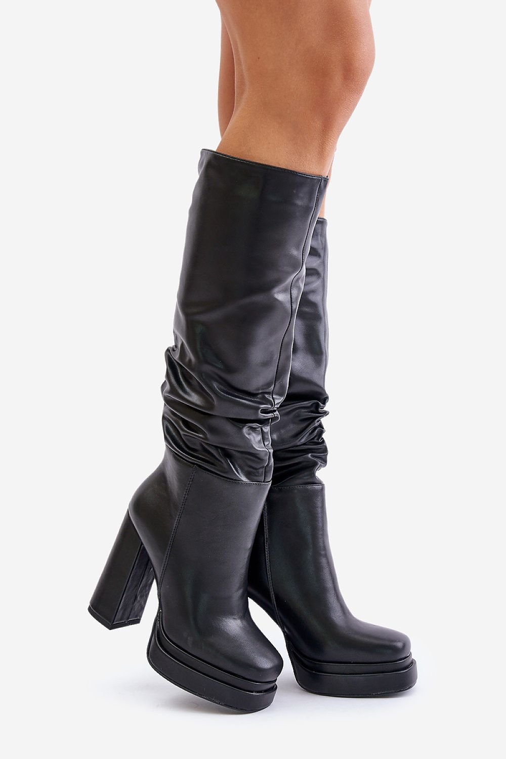 Heel boots model 202604