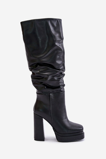 Heel boots model 202604