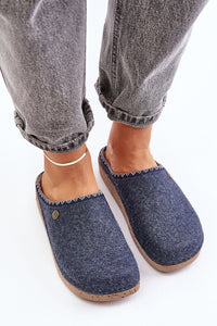 Slippers model 202655