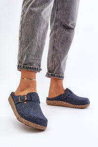 Slippers model 202658