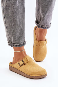 Slippers model 202659