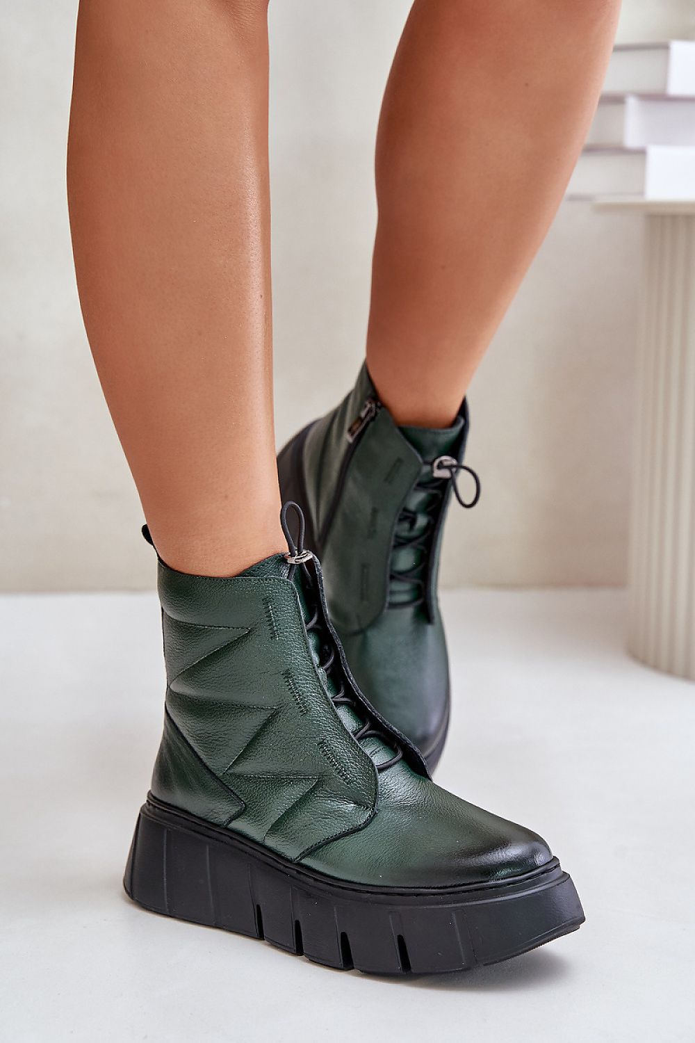 Boots model 202822